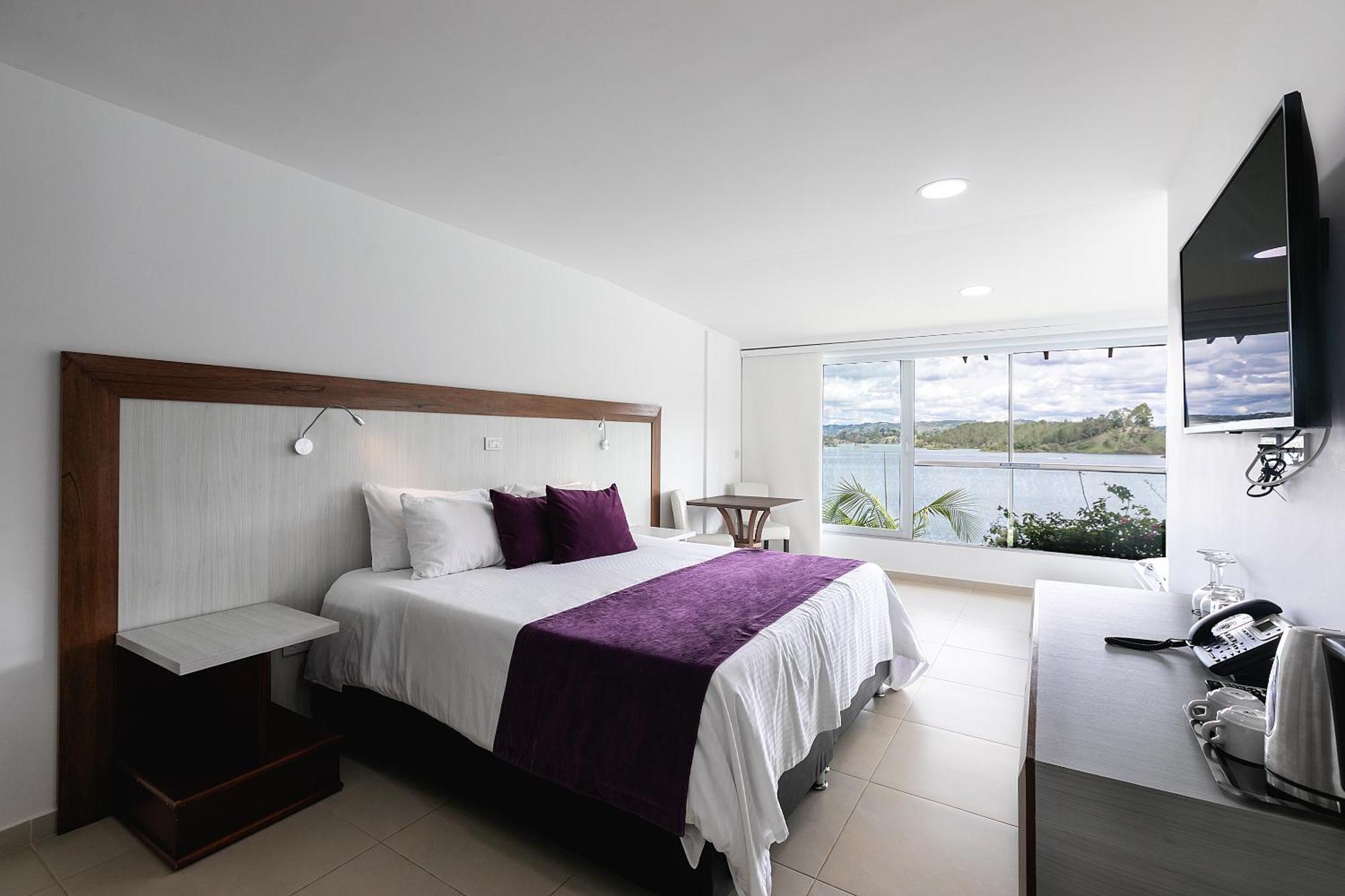 Hotel Los Recuerdos Guatapé 外观 照片