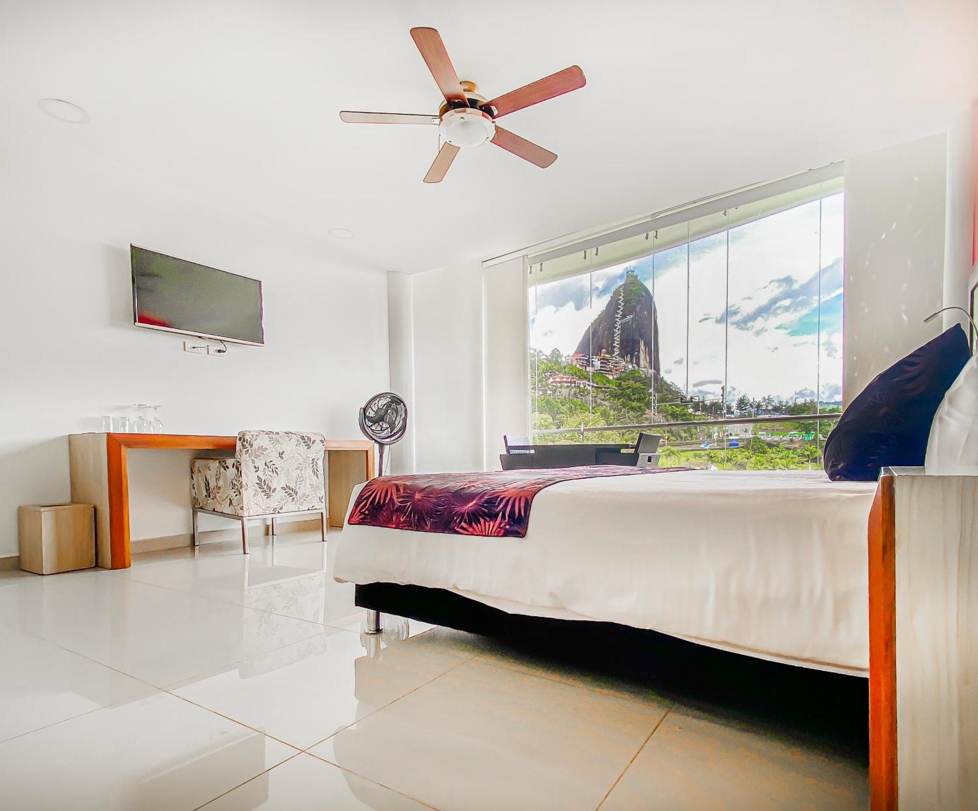 Hotel Los Recuerdos Guatapé 外观 照片